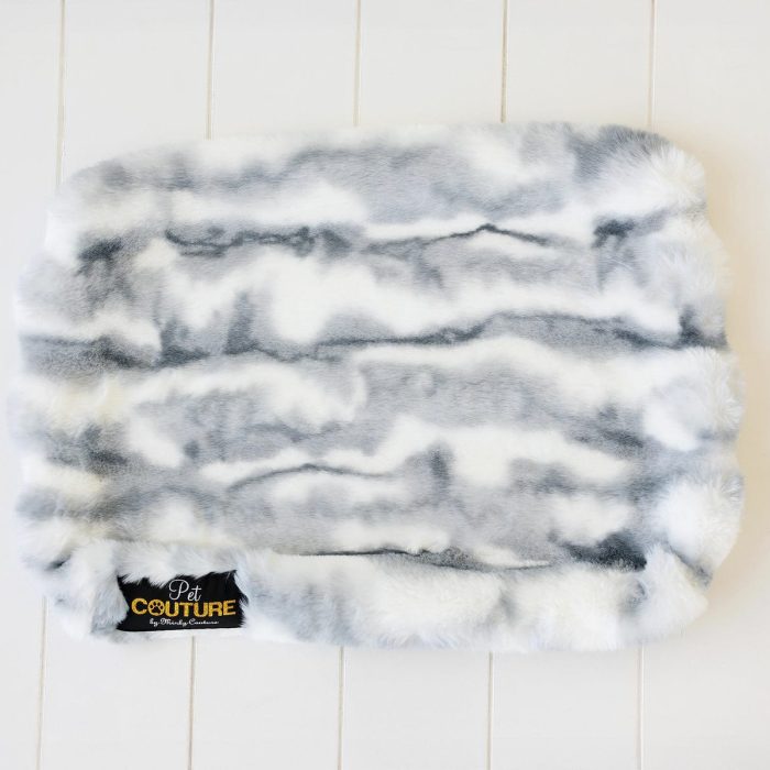 CloudyDayPetBed-CoverOnly-Hero.jpg