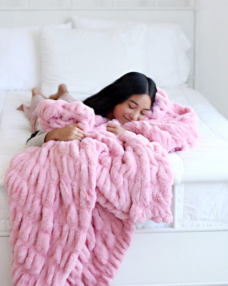 Hugs Cookie Pink Blanket