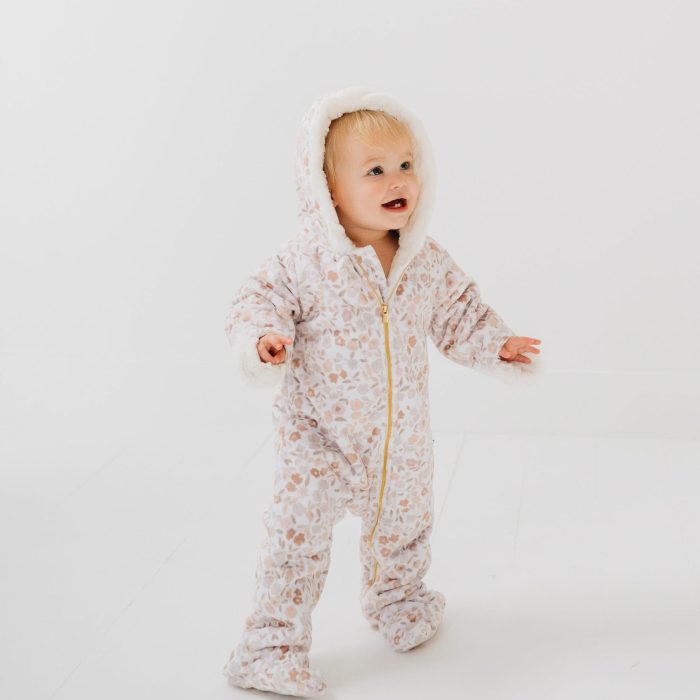 LittleCoutureWinter2023-173.jpg LittleCoutureWinter2023-173.jpg