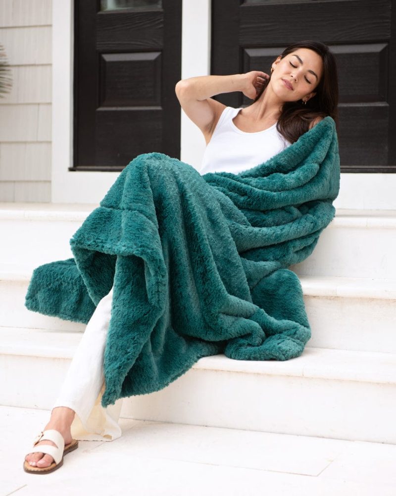 Feathers Jade Blanket