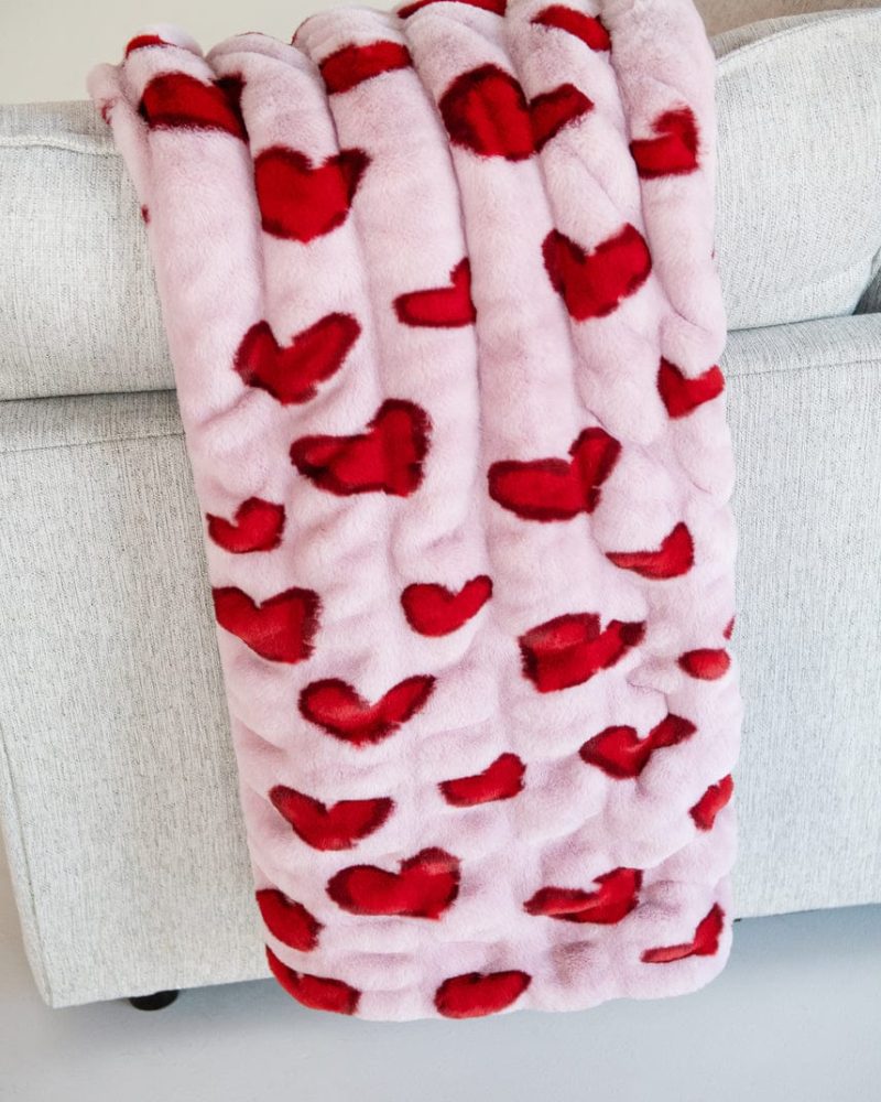 Hugs Heart Red Blanket