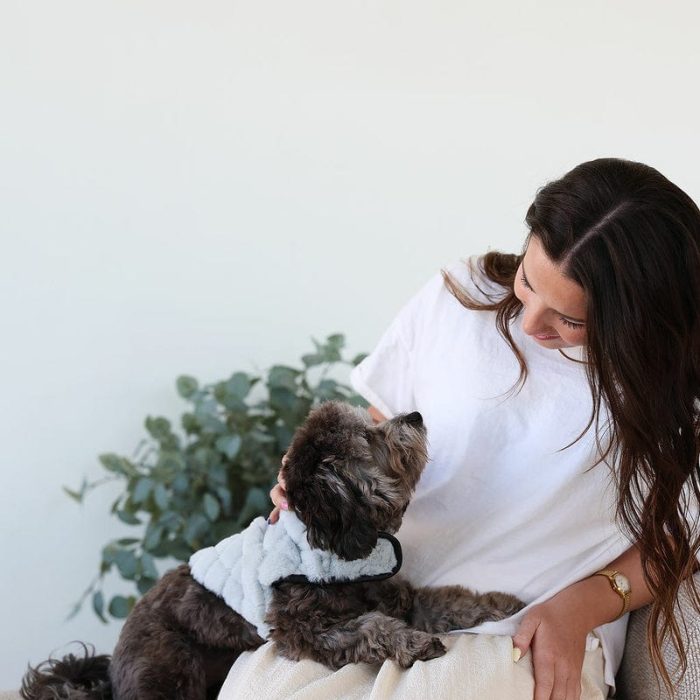 PetVest-Dark_LightGray-Image1.jpg PetVest-Dark_LightGray-Image1.jpg