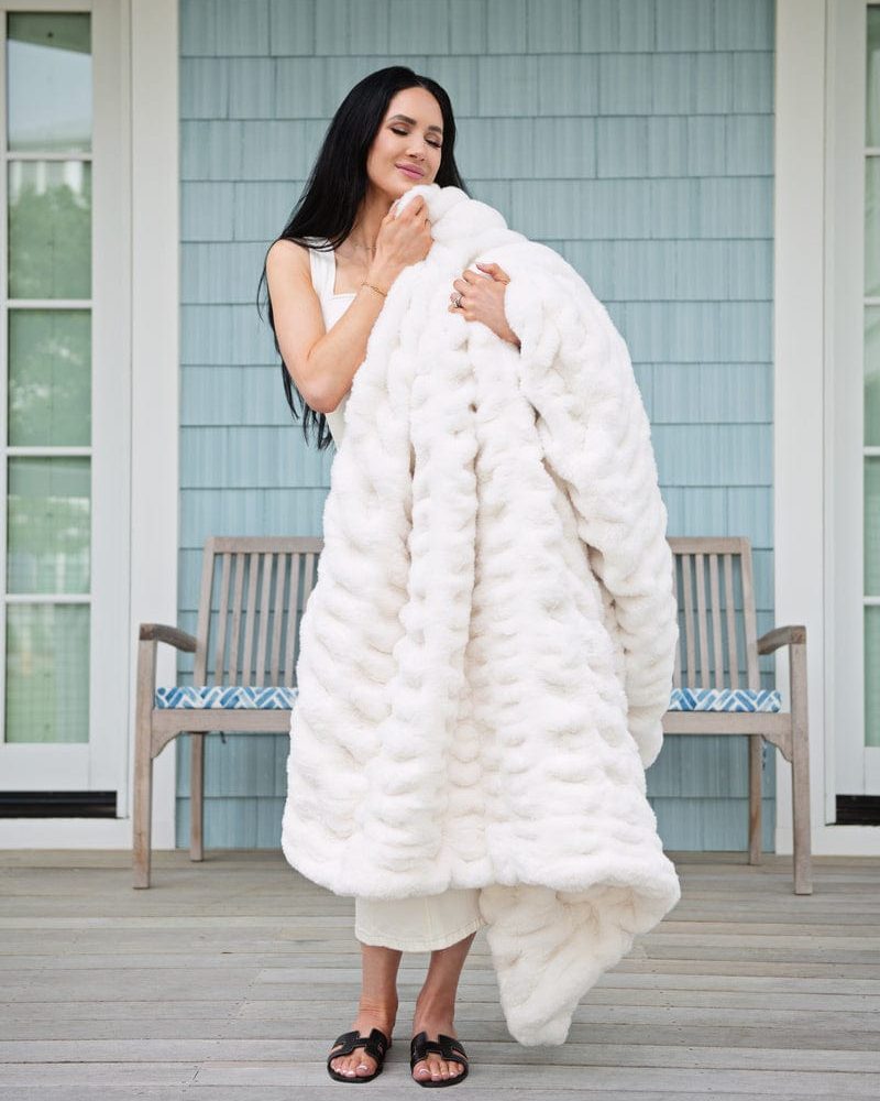 Hugs Cream Blanket